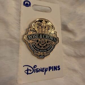Disney parks Rose & Crown Pin